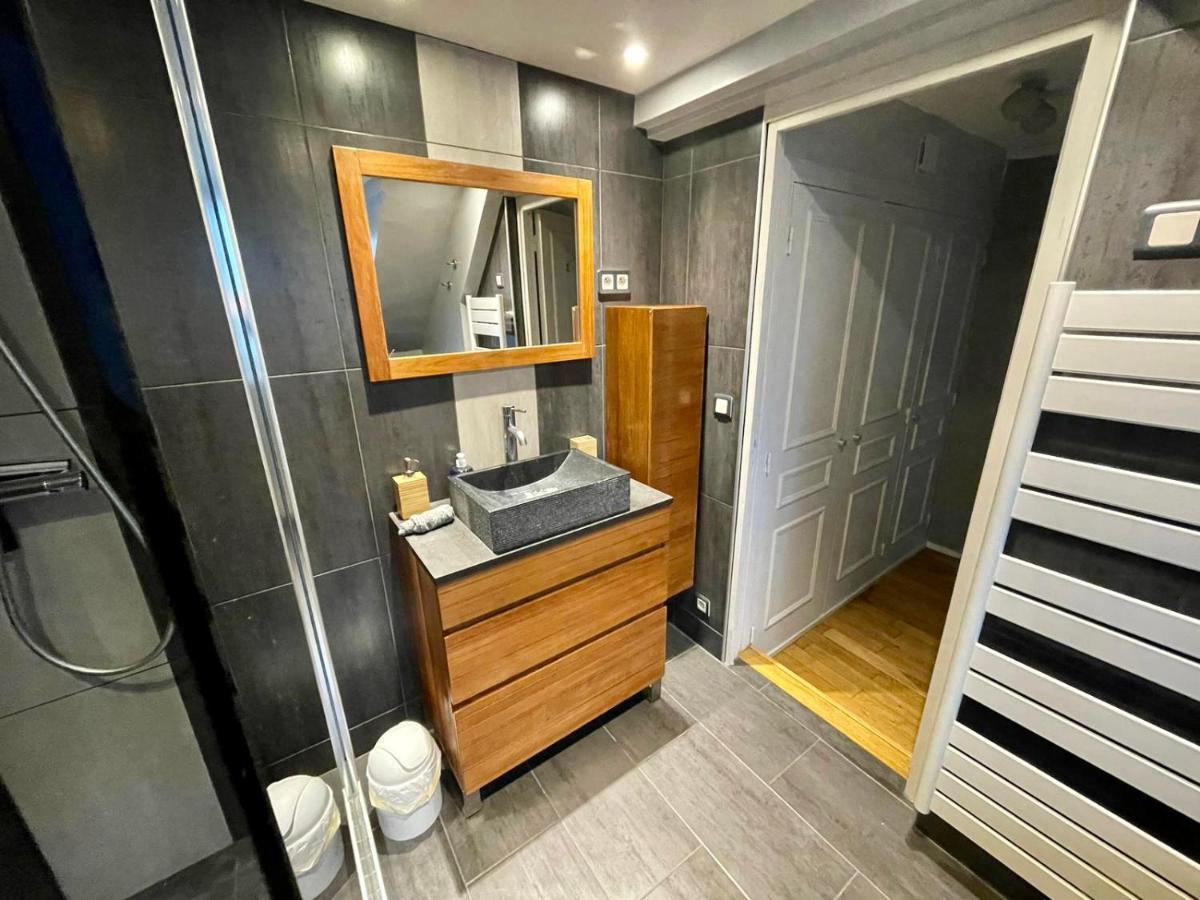 Sous Les Clochers De Rouen - Spacieux Logement Екстер'єр фото